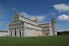 Der berühmte Turm von Pisa