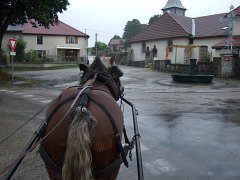 Typische Ortsdurchfahrt, aber hier hätte ich dem Verlauf der Hauptstraße folgen sollen